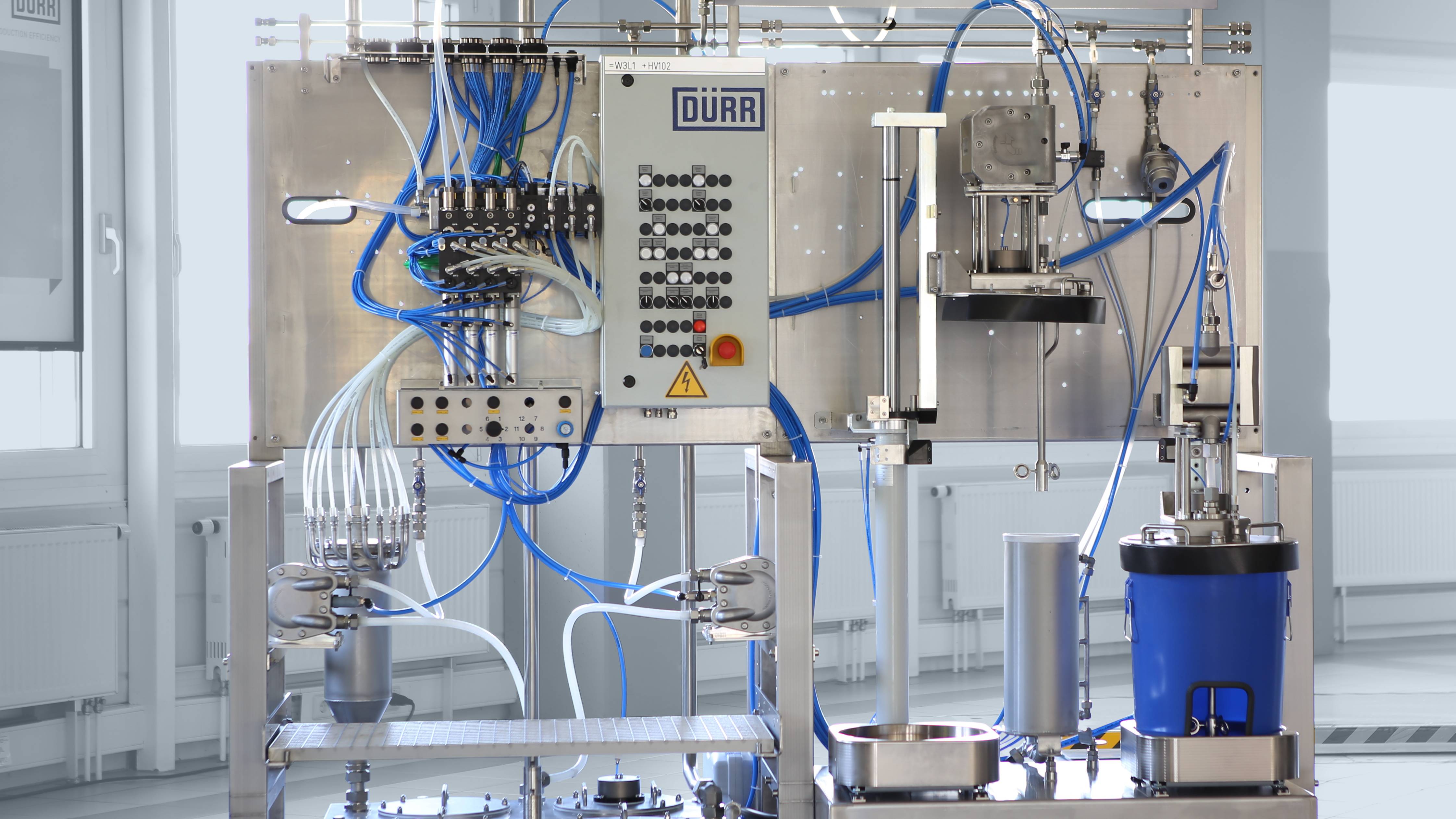 Das molchbare Farbversogrungssystem EcoSupply P sorgt für effiziente Abläufe und überzeugt durch geringe Lackverluste, reduzierten Spülmittelverbrauch und kurze Farbwechselzeiten。