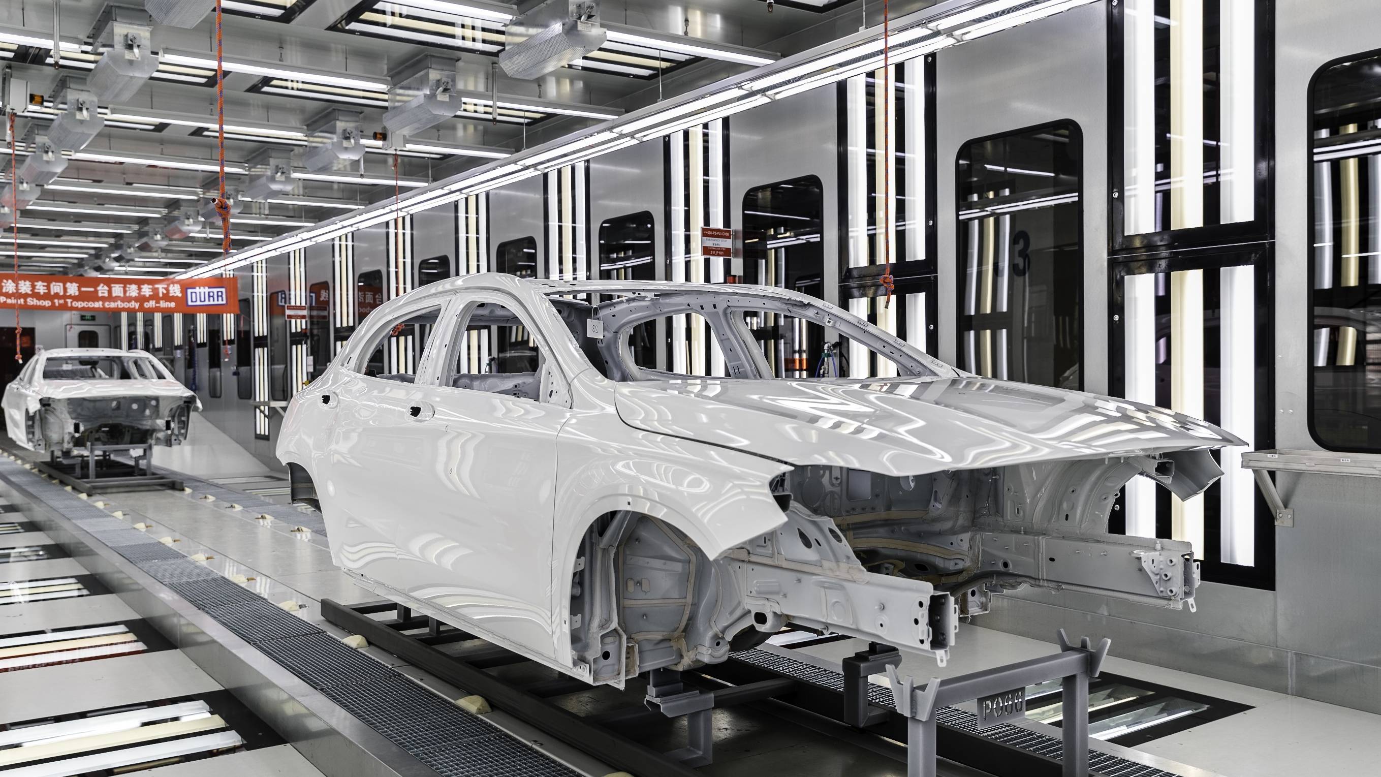 在BBAC通过Dürr进行面漆处理